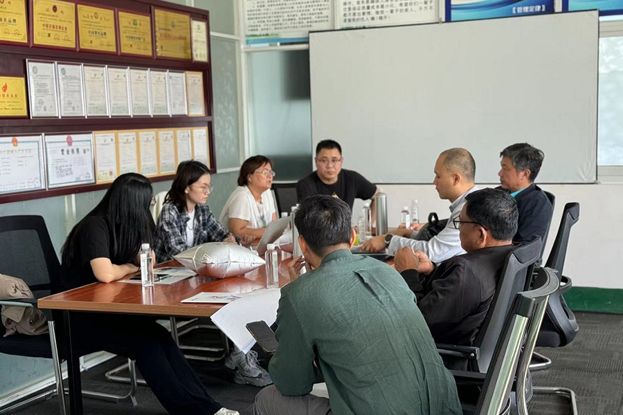 Myanmarin asiakastehtaan tarkastus