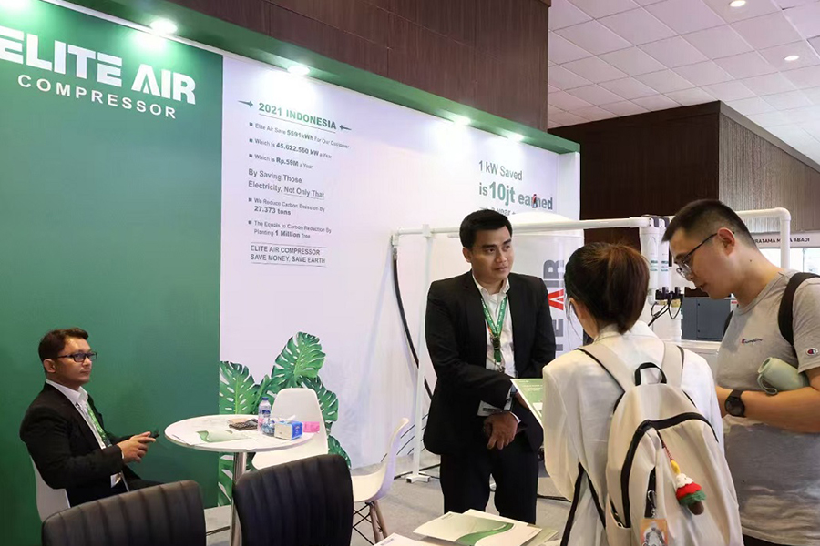 Jiangsu Luomingin ulkomaankaupan yritysjohtaja vieraili Indonesian valmistusnäyttelyssä